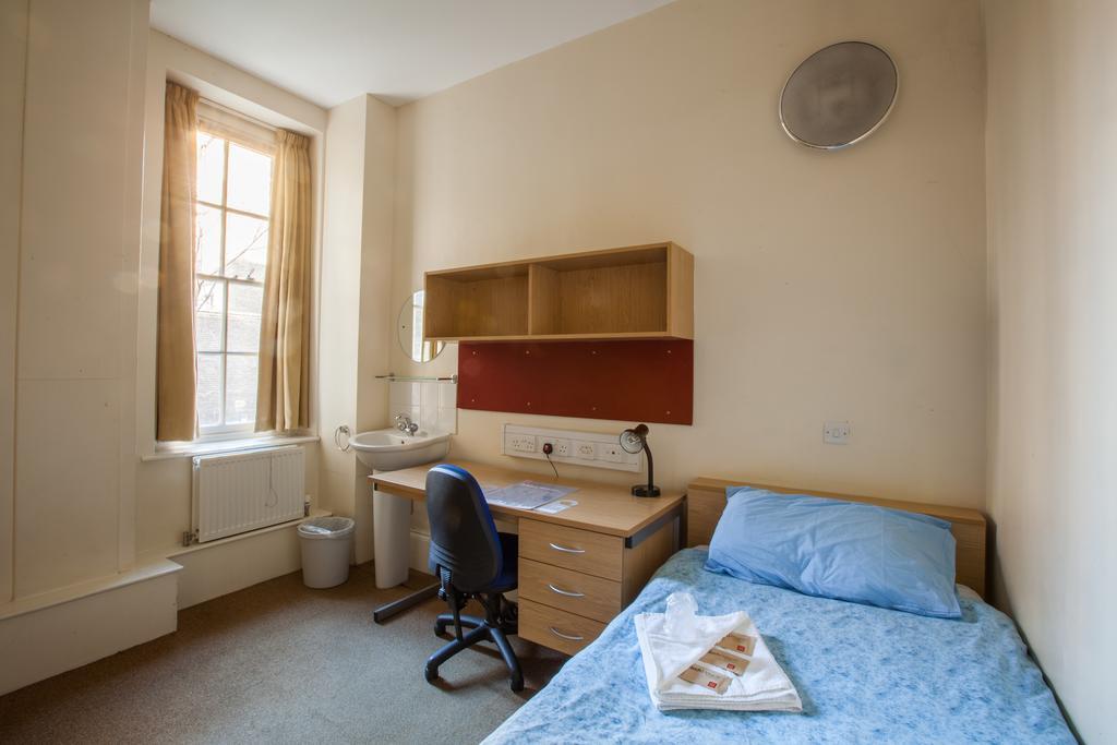 Lse Passfield Hall Appartement